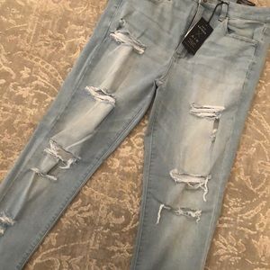 American Eagle Sateen Hi-Rise Jegging